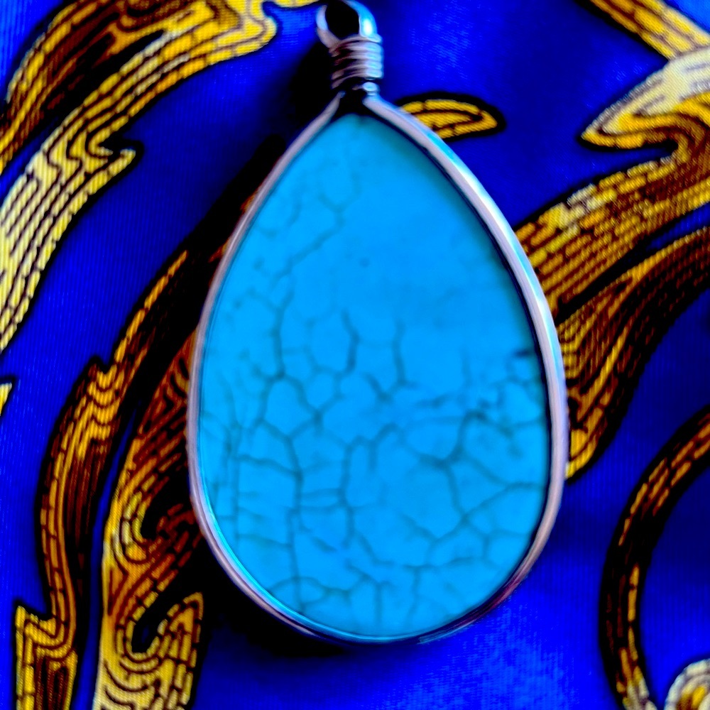 Pendant.. - Picture 2 of 2